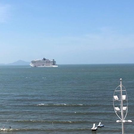 Frente Mar Pe Na Areia, Na Av Atlantica Apartment Balneario Camboriu Bagian luar foto