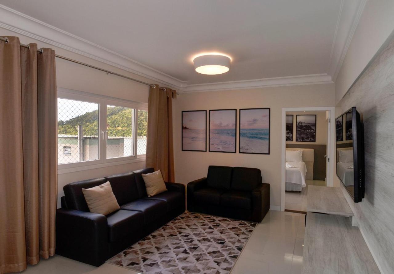 Frente Mar Pe Na Areia, Na Av Atlantica Apartment Balneario Camboriu Bagian luar foto
